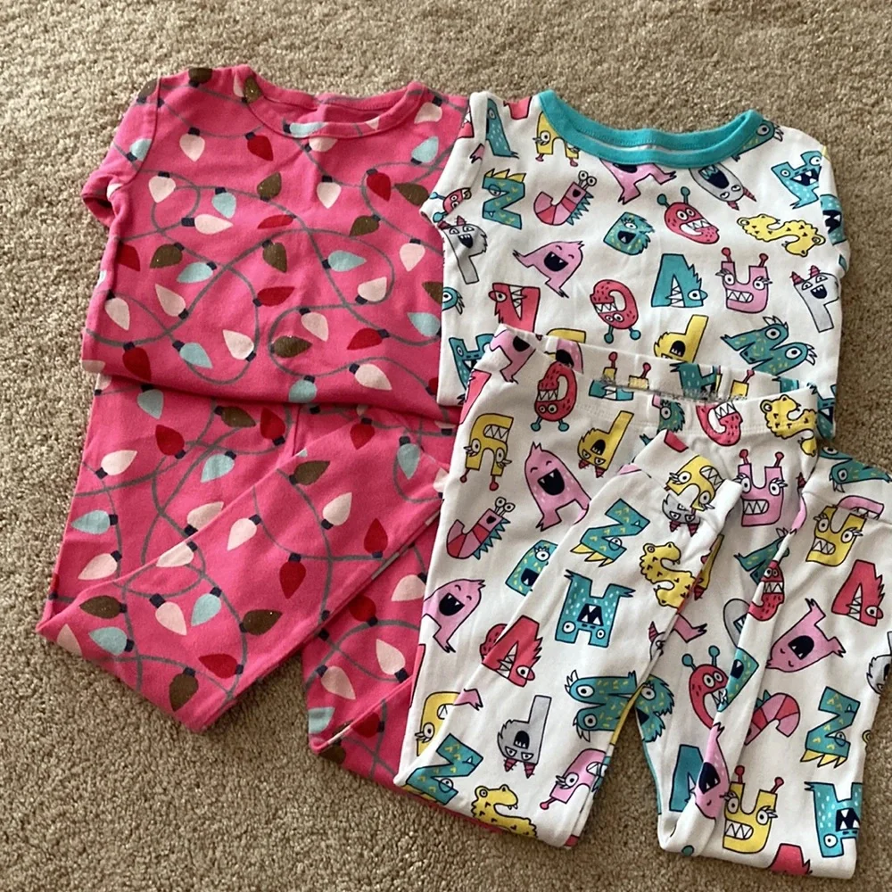 Girls pajamas baby Gap size 4 years toddler